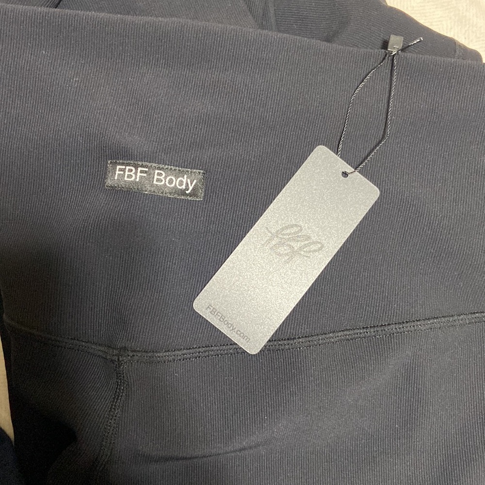 FBF Black Ribbed Set - Picture 3 of 4